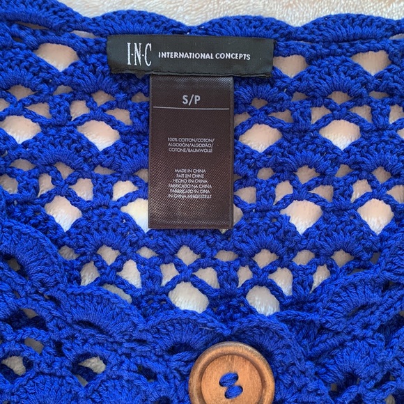 NWOT Inc Royal Blue Crochet Sweater Size Small - Picture 2 of 5
